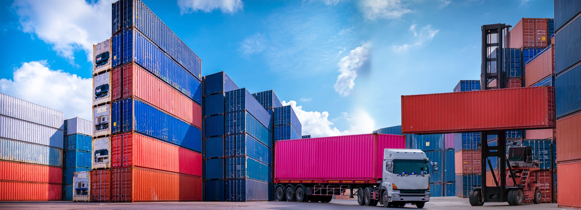 Last-Mile Container Transport Solutions in Brisbane